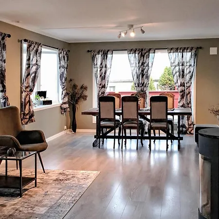 4 Bedroom Gorgeous In Hellvik (Rogaland)